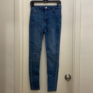 H&M High Waisted Blue Super Skinny Jeans in Women’s Size 6